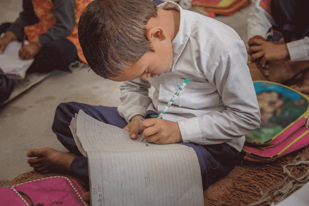 child-in-rural-school-in-india
